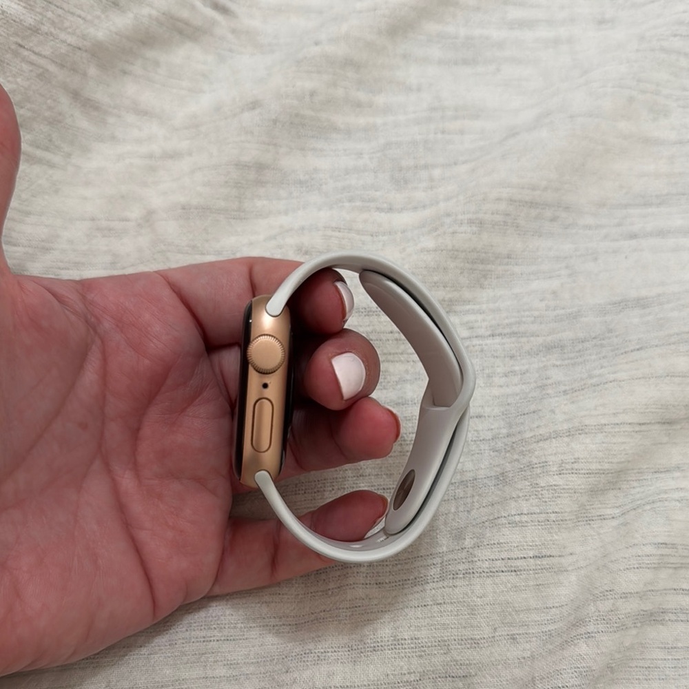Apple Watch SE - Picture 5 of 5